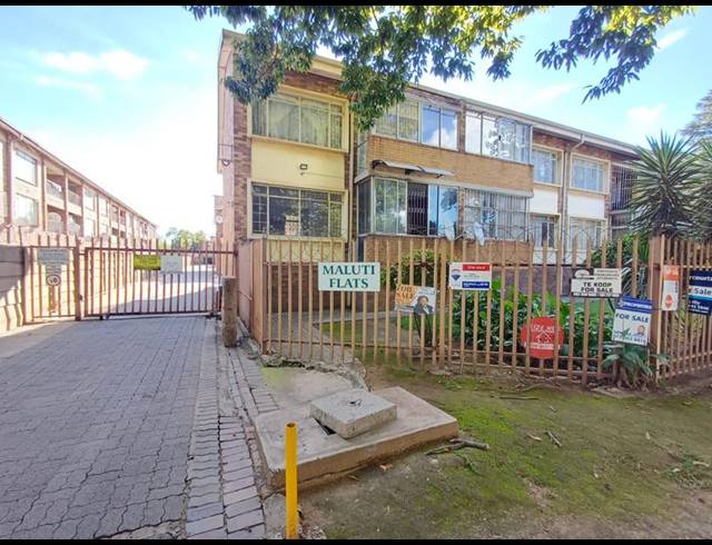 1 BEDROOM APARTMENT FOR SALE IN VANDERBIJLPARK CW 3